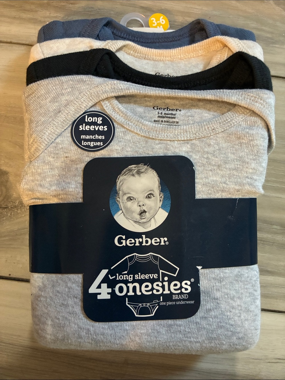 💼2️⃣ Gerber Long-Sleeve Onesies Set in Gray, Black, Navy, Cream
